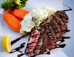 Ahi tuna (raw/sashimi)