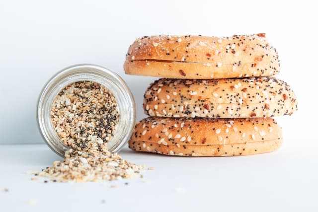 Everything bagel seasoning