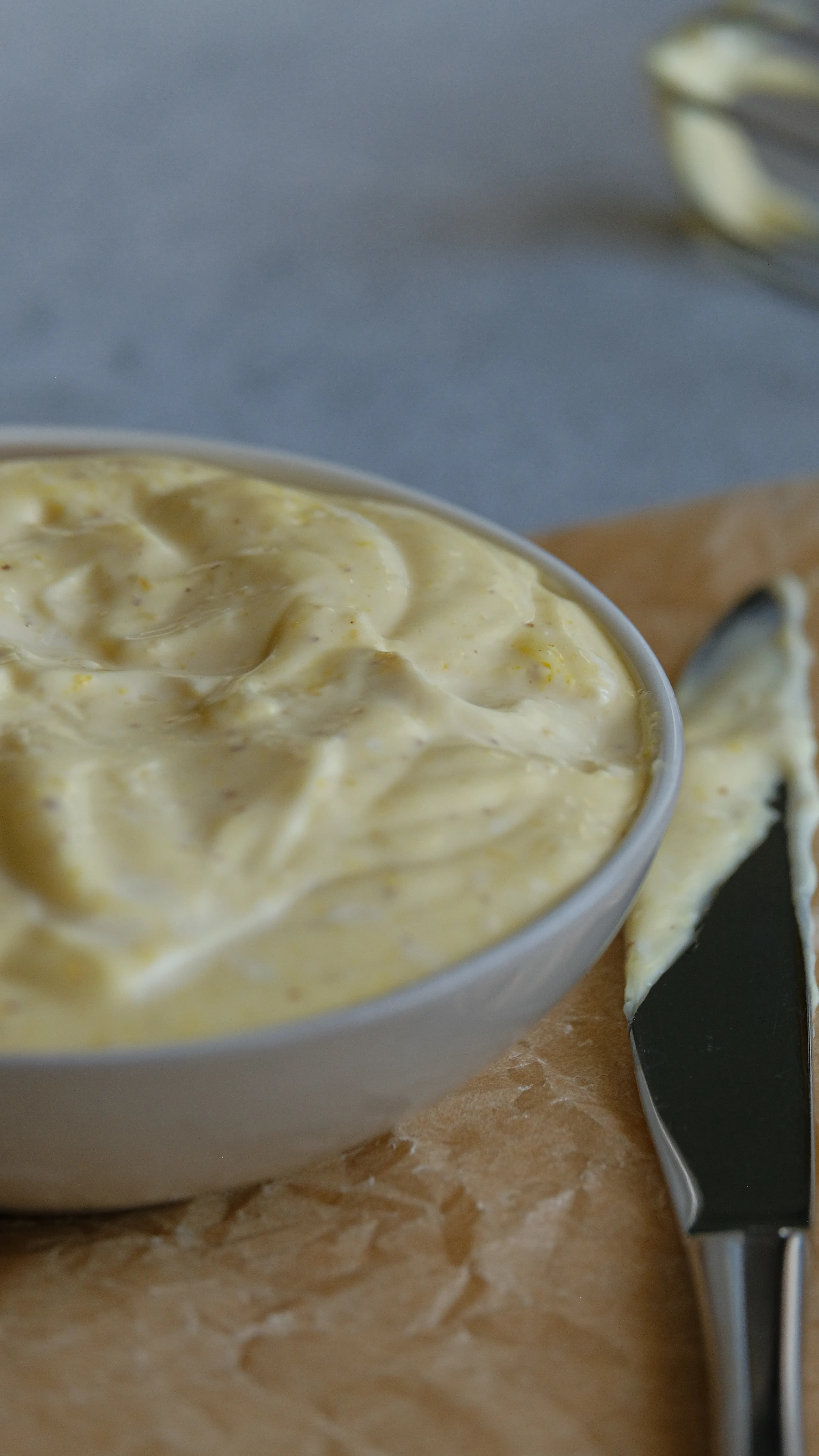 Reduced-fat olive oil mayonnaise