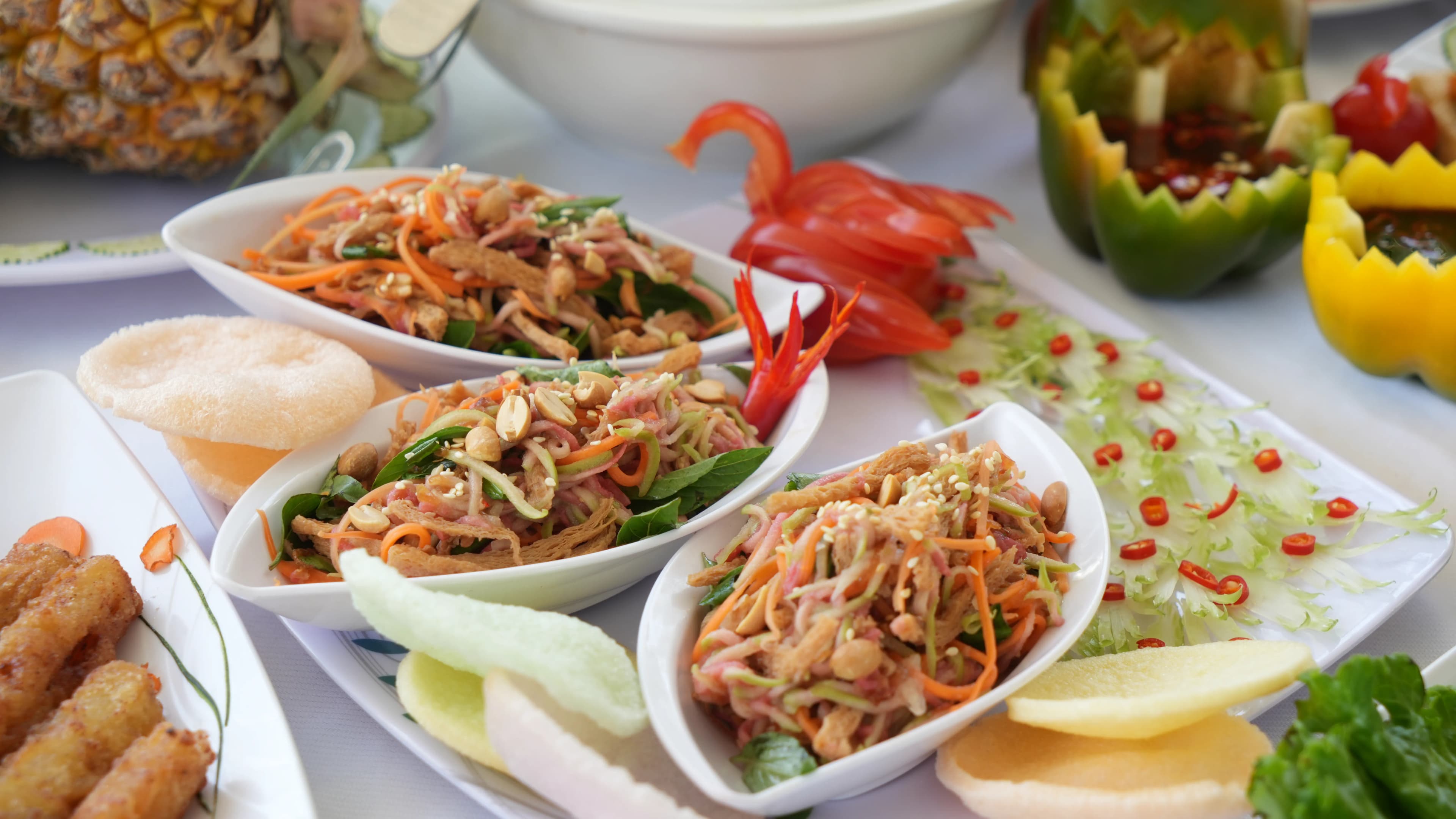 Vietnamese Papaya Salad (Gỏi Đu Đủ)
