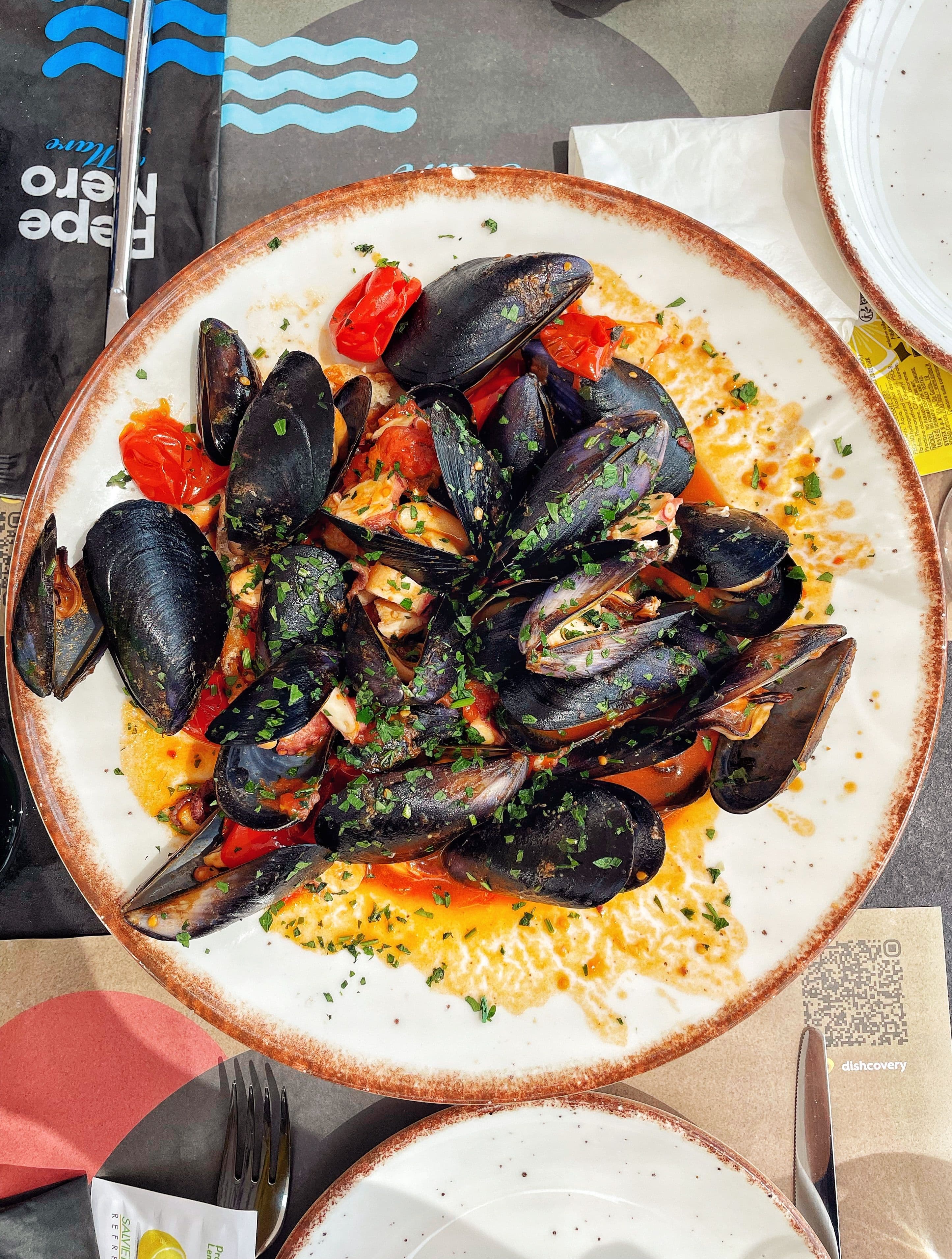 Mussel Saganaki