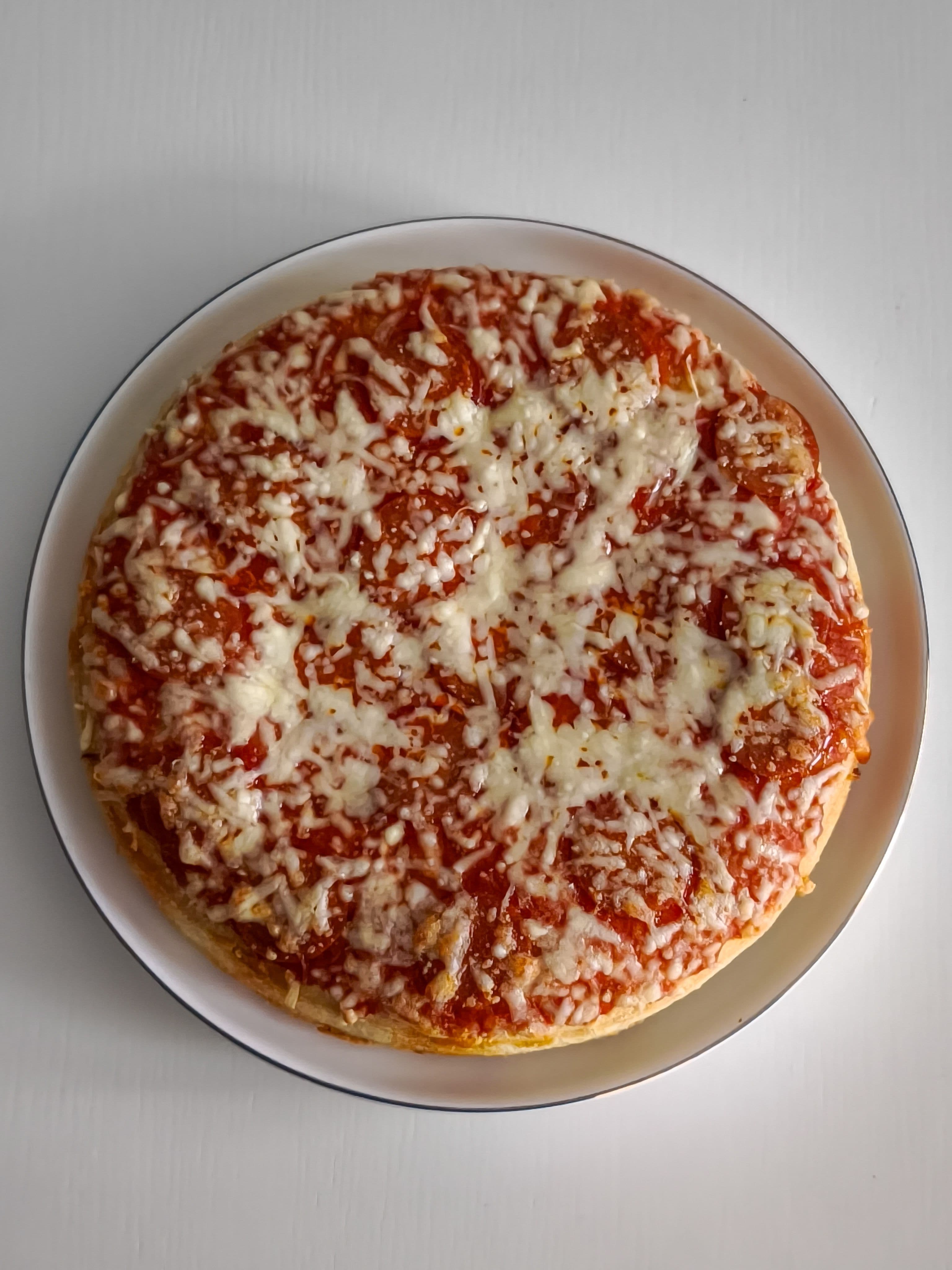 Frozen pizza