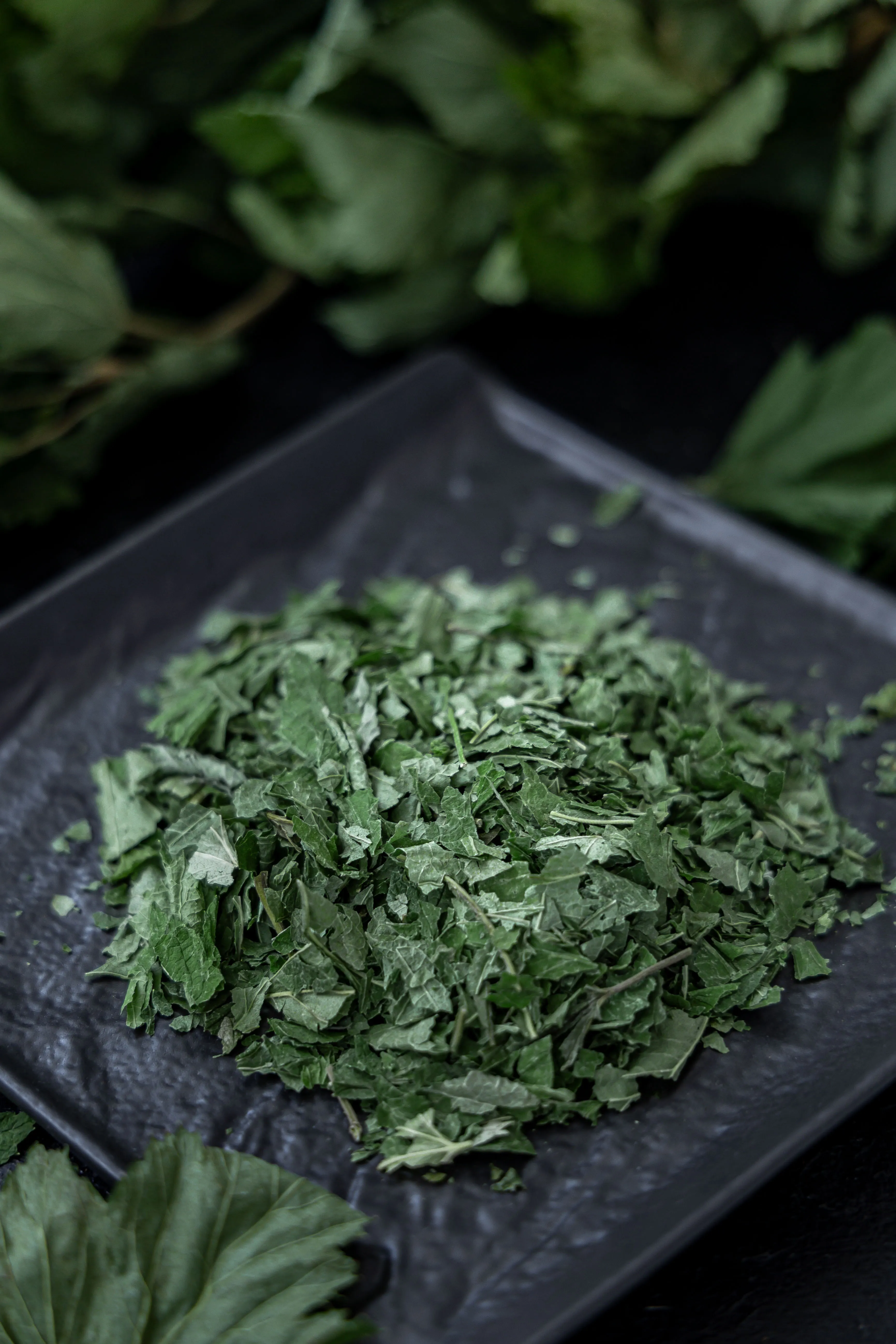 Dried mint